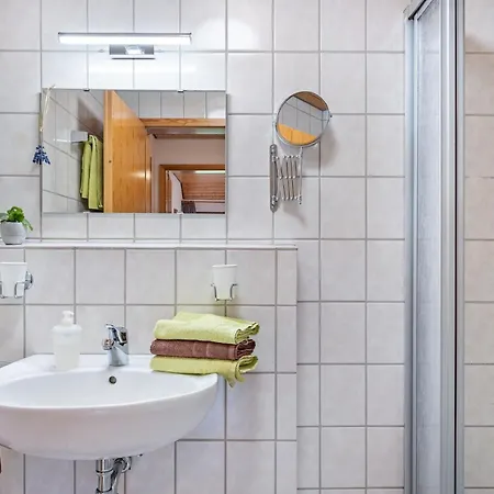 Schreinerhaeusle Naehe Titisee *