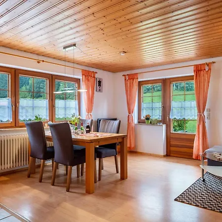 Schreinerhaeusle Naehe Titisee *